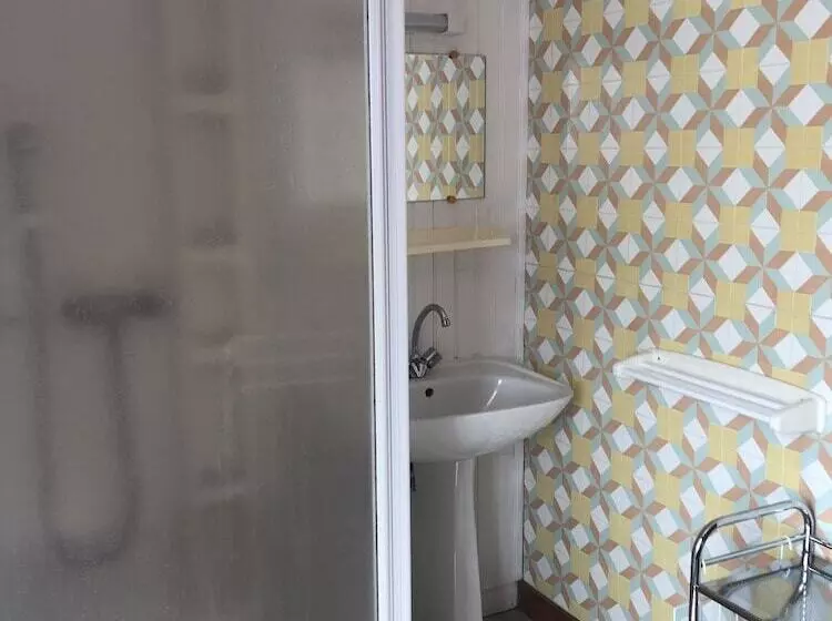 Aamiaismajoitus (B&B) Chambres D Hôtes Saint Maleu Dinan