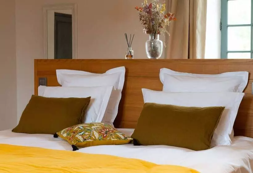 ベッドアンドブレックファースト Château De Bernesq