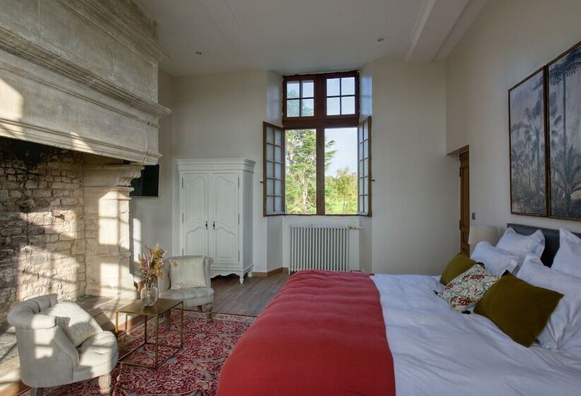 مبيت وإفطار Château De Bernesq