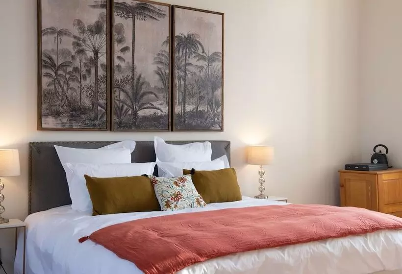 ベッドアンドブレックファースト Château De Bernesq