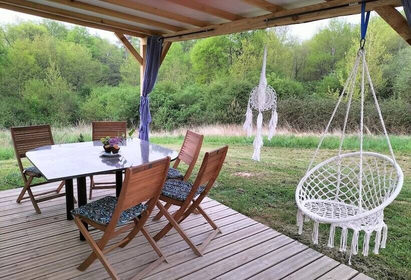 مبيت وإفطار Domaine De La Velle