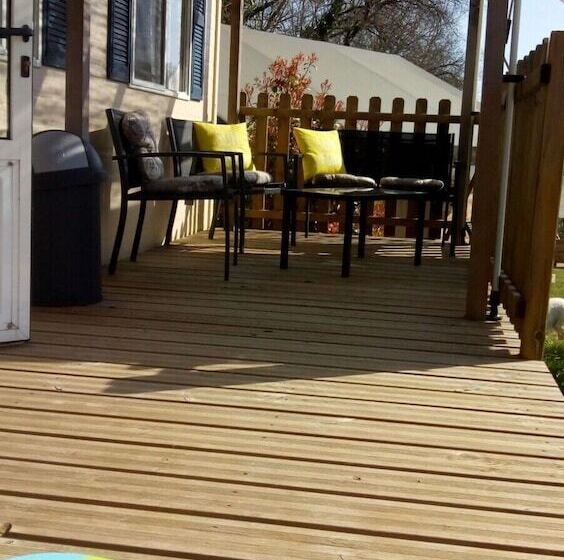 مبيت وإفطار Domaine De La Velle