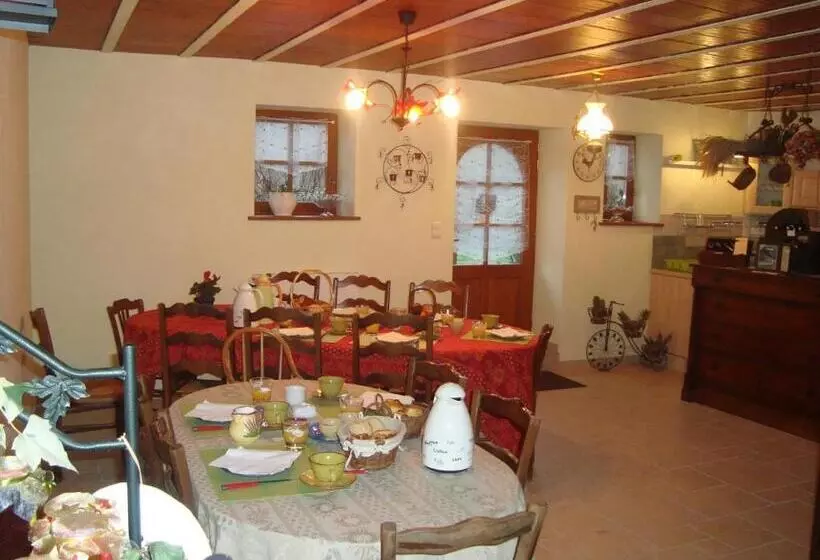 ベッドアンドブレックファースト La Grange De Felix