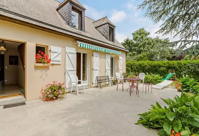 Aamiaismajoitus (B&B) Le Bois De Crépi