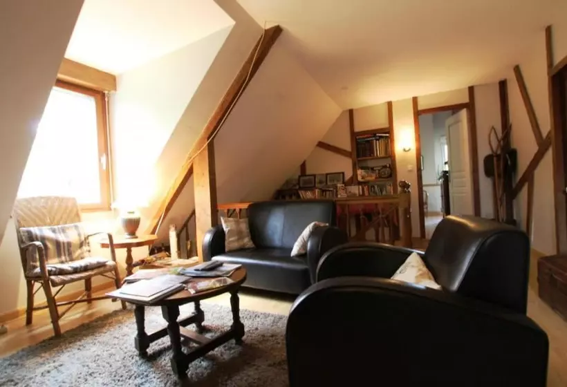 Aamiaismajoitus (B&B) Le Bois De Crépi