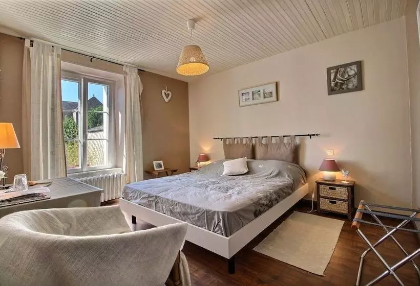 ベッドアンドブレックファースト Le Clos Des Hortensias