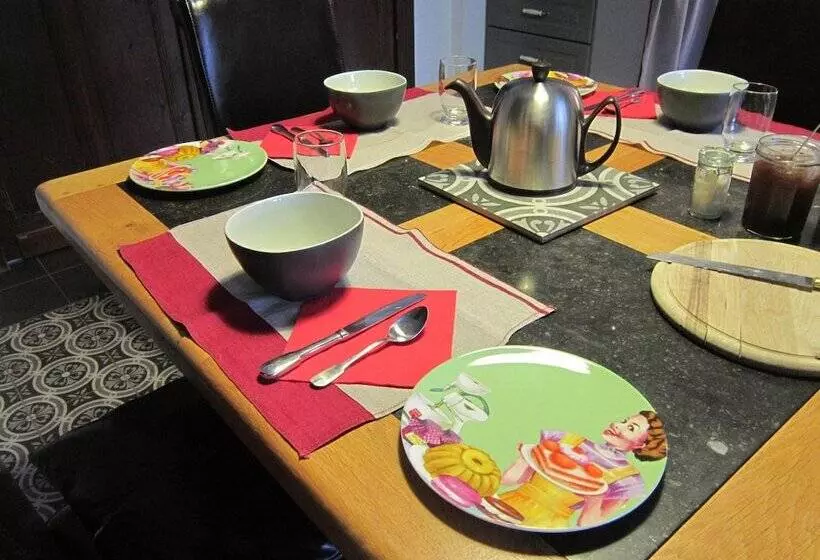 Aamiaismajoitus (B&B) Le Keuche
