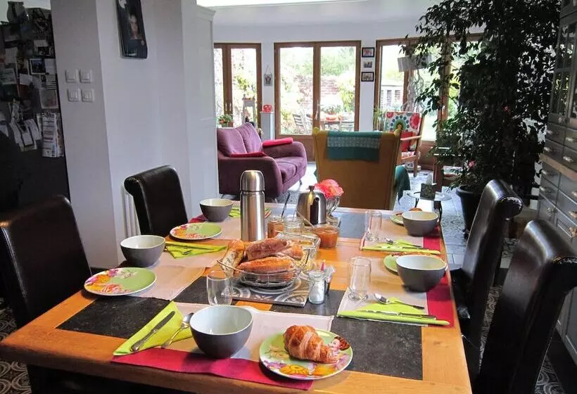 Aamiaismajoitus (B&B) Le Keuche