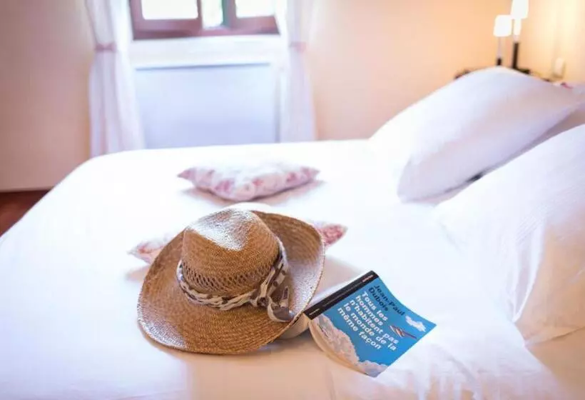 ベッドアンドブレックファースト Le Mas Des Sages