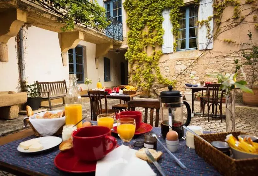 ベッドアンドブレックファースト Le Mas Des Sages