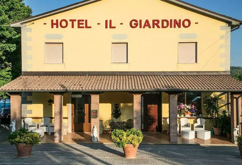 ベッドアンドブレックファースト Ristorante Il Giardino