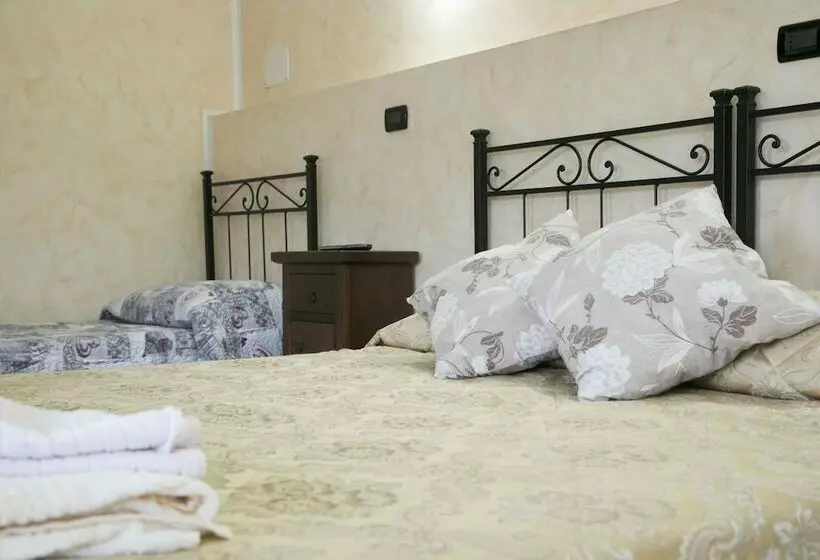 ベッドアンドブレックファースト Ristorante Il Giardino