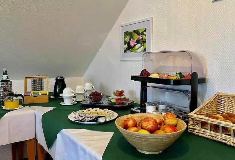 Burgerhaus Zum Paradies  Pension