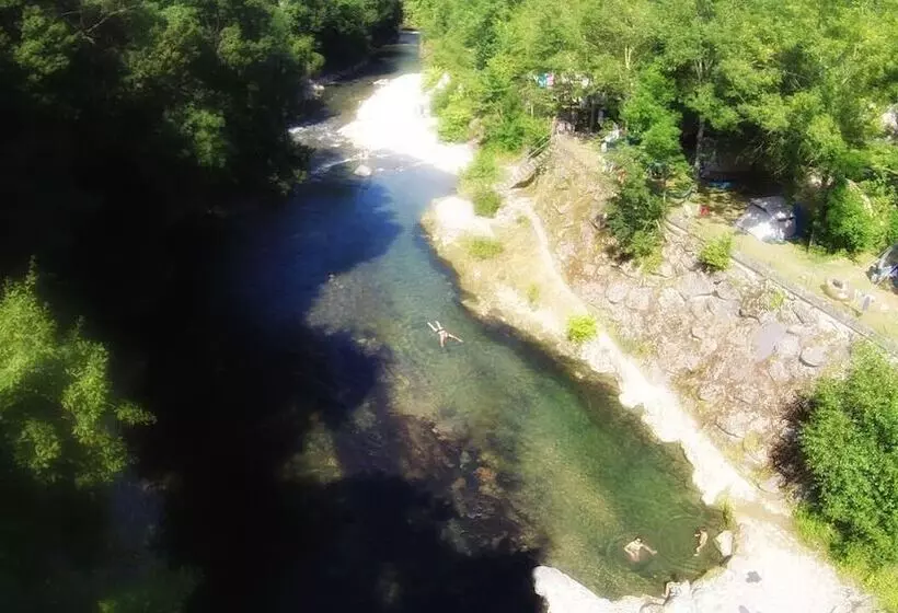 Hotelli Camping Uhaitza   Chalets