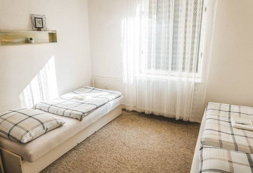 Szálloda Na Potůčníku