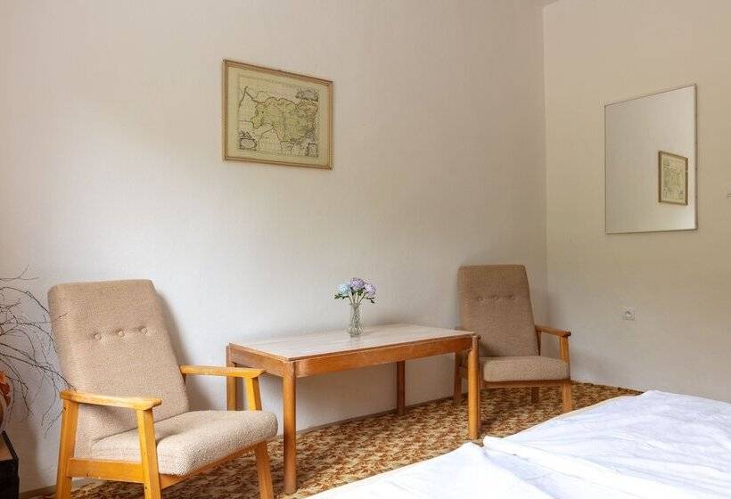 Szálloda Na Potůčníku