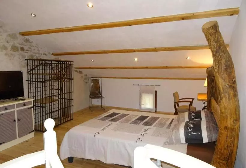 Le Mas Du Galibot Chambre Cambalotte