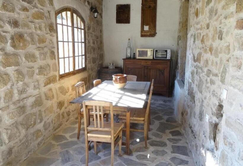 Le Mas Du Galibot Chambre Cambalotte