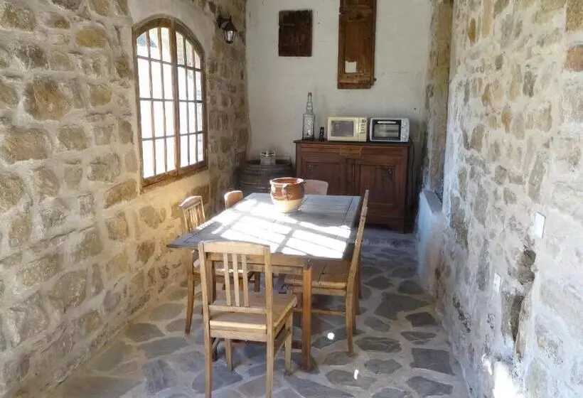 Le Mas Du Galibot Chambre Cambalotte