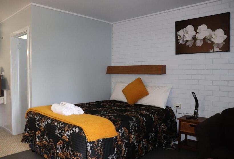 モーテル Edenhope Motor Inn