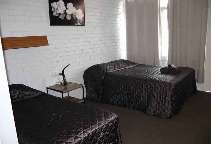 モーテル Edenhope Motor Inn