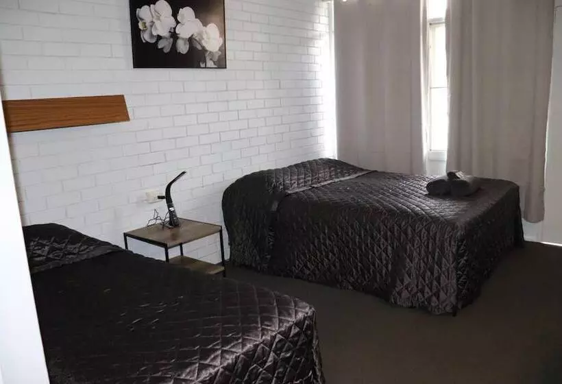 モーテル Edenhope Motor Inn