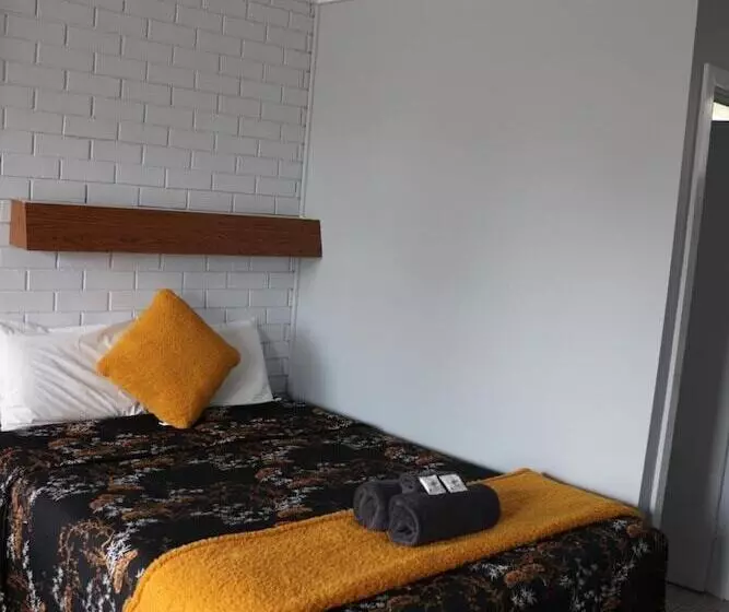 モーテル Edenhope Motor Inn