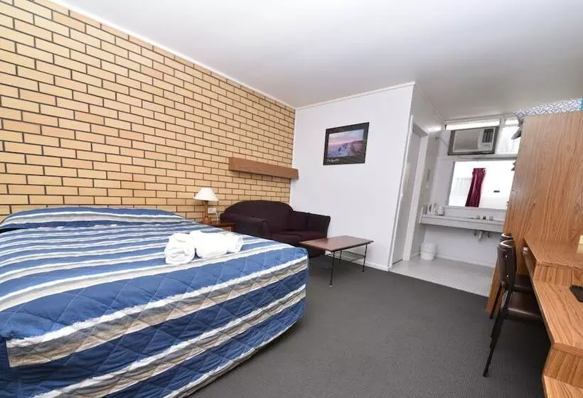 モーテル Edenhope Motor Inn