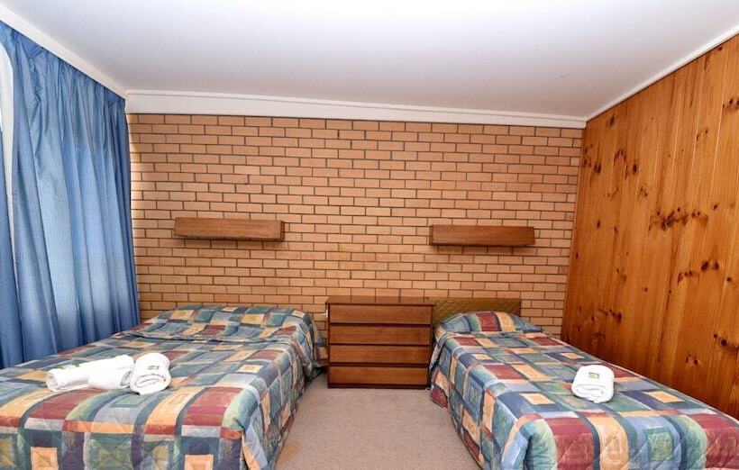 モーテル Edenhope Motor Inn