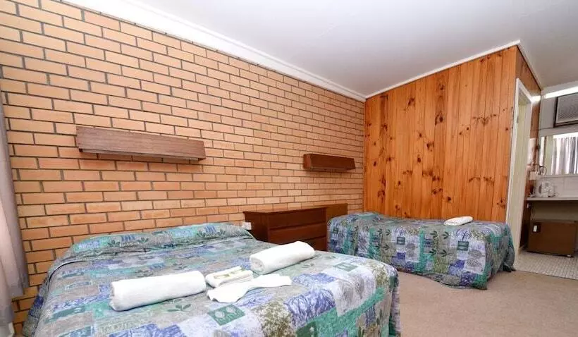 モーテル Edenhope Motor Inn