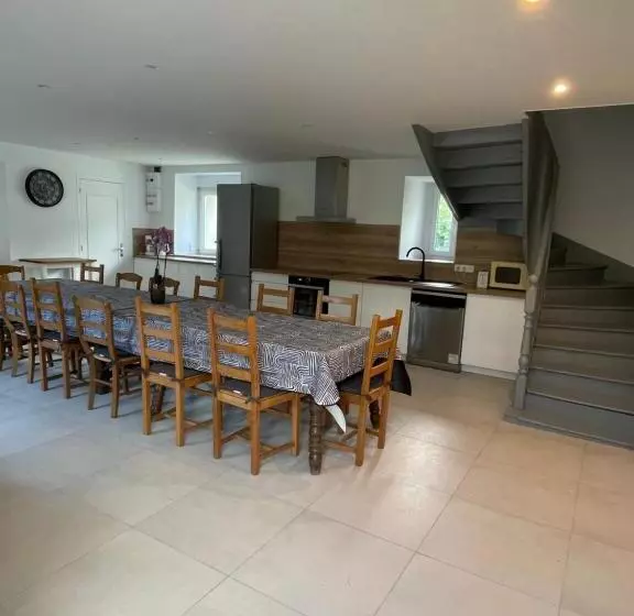 Majatalo Au Pied Levé