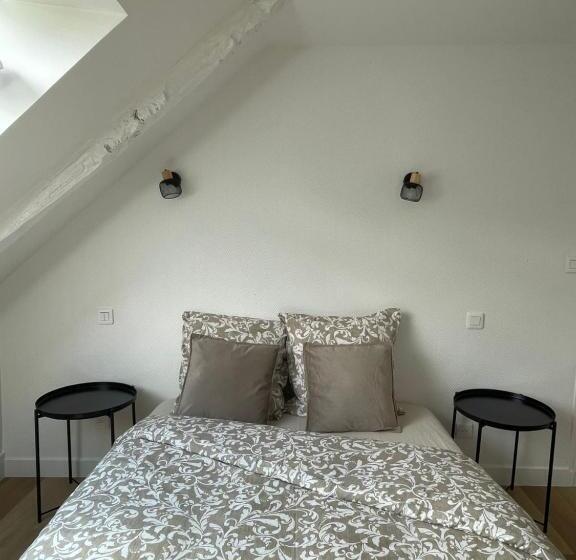 פנסיון Au Pied Levé