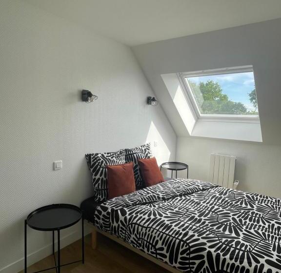 פנסיון Au Pied Levé