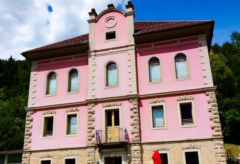 بنسيون La Casa Del Popolo