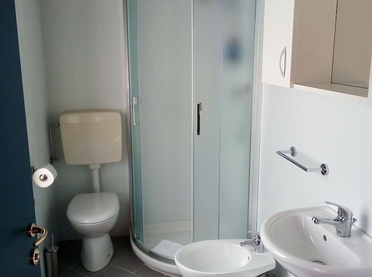 بنسيون La Casa Del Popolo