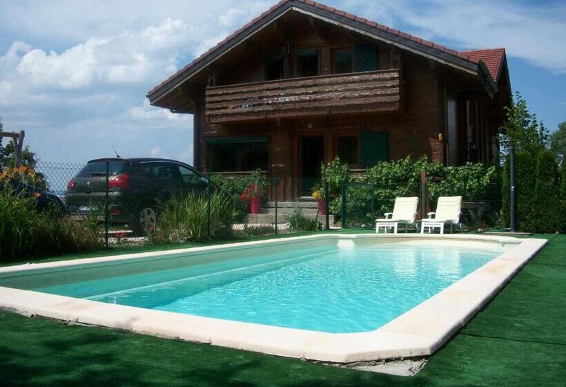 ペンション Chalet Les Aigles