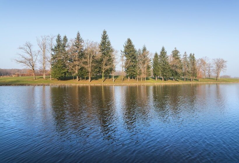 بنسيون Domaine De Ballerand