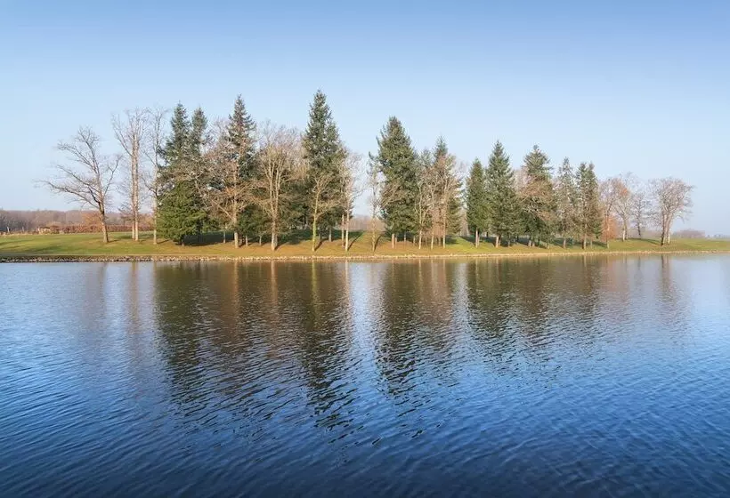 ペンション Domaine De Ballerand