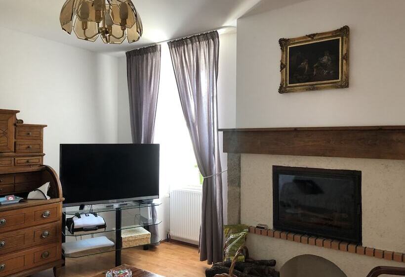 بنسيون Domaine De Ballerand