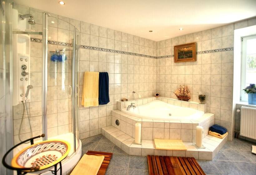 بنسيون Domaine De Ballerand