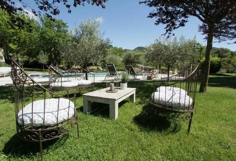 ペンション Le Mas Du Pere Jean