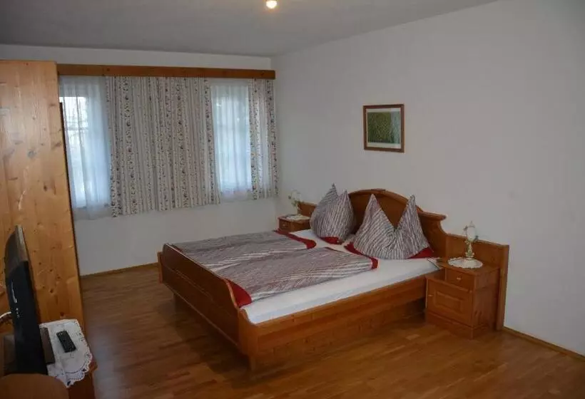 Majatalo Weingut Seiner Vlg. Kraxner