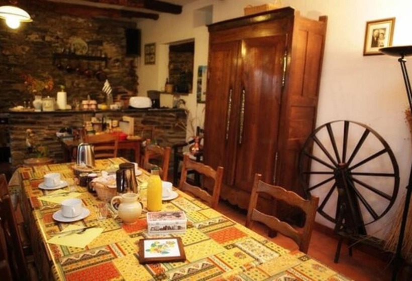 Bed and Breakfast Chambres D'hotes La Ferme De Bizoin