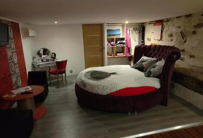 ベッドアンドブレックファースト Domaine De Cyrce