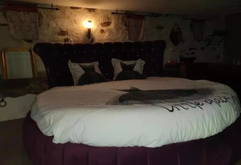 ベッドアンドブレックファースト Domaine De Cyrce