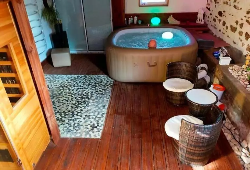 ベッドアンドブレックファースト Domaine De Cyrce