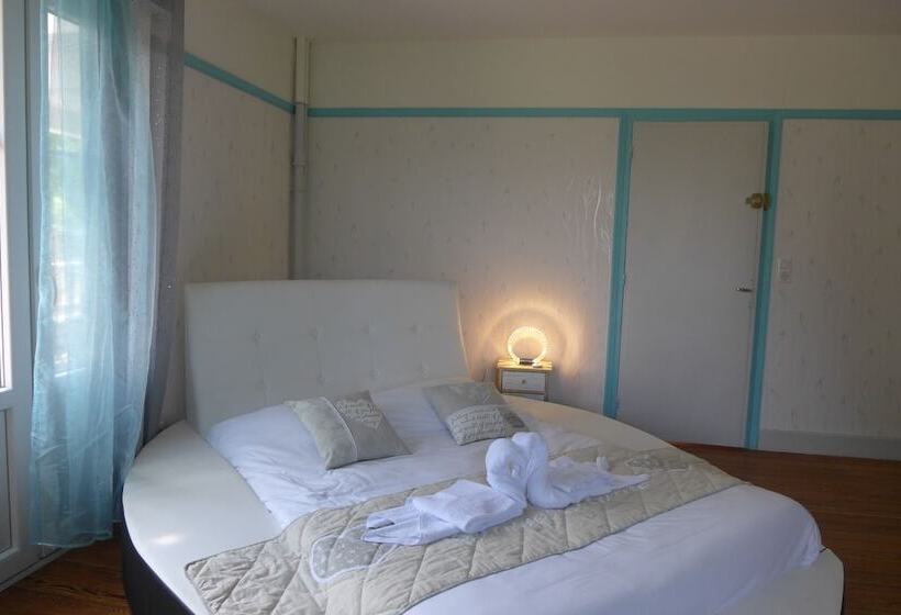 צימר Domaine De L Arche De René