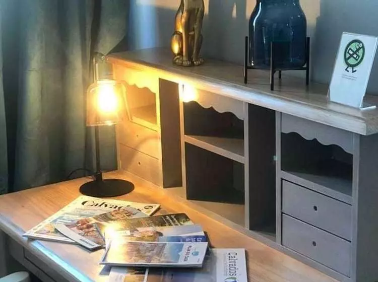 ベッドアンドブレックファースト Le Clos De La Barre