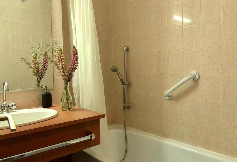 فندق فئة نجمة واحدة Auberge Des Trois Rivières