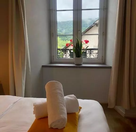 簡易ホテル Auberge Des Trois Rivières